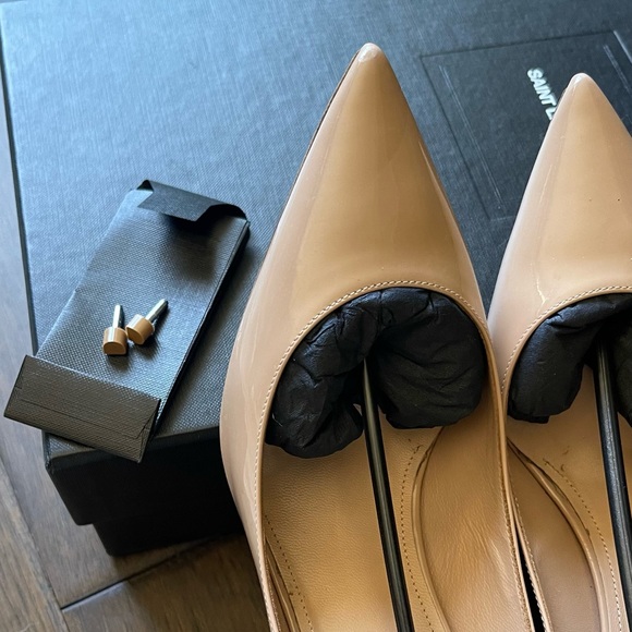 YSL ANJA PUMPS IN PATENT LEATHER - Picture 5 of 7